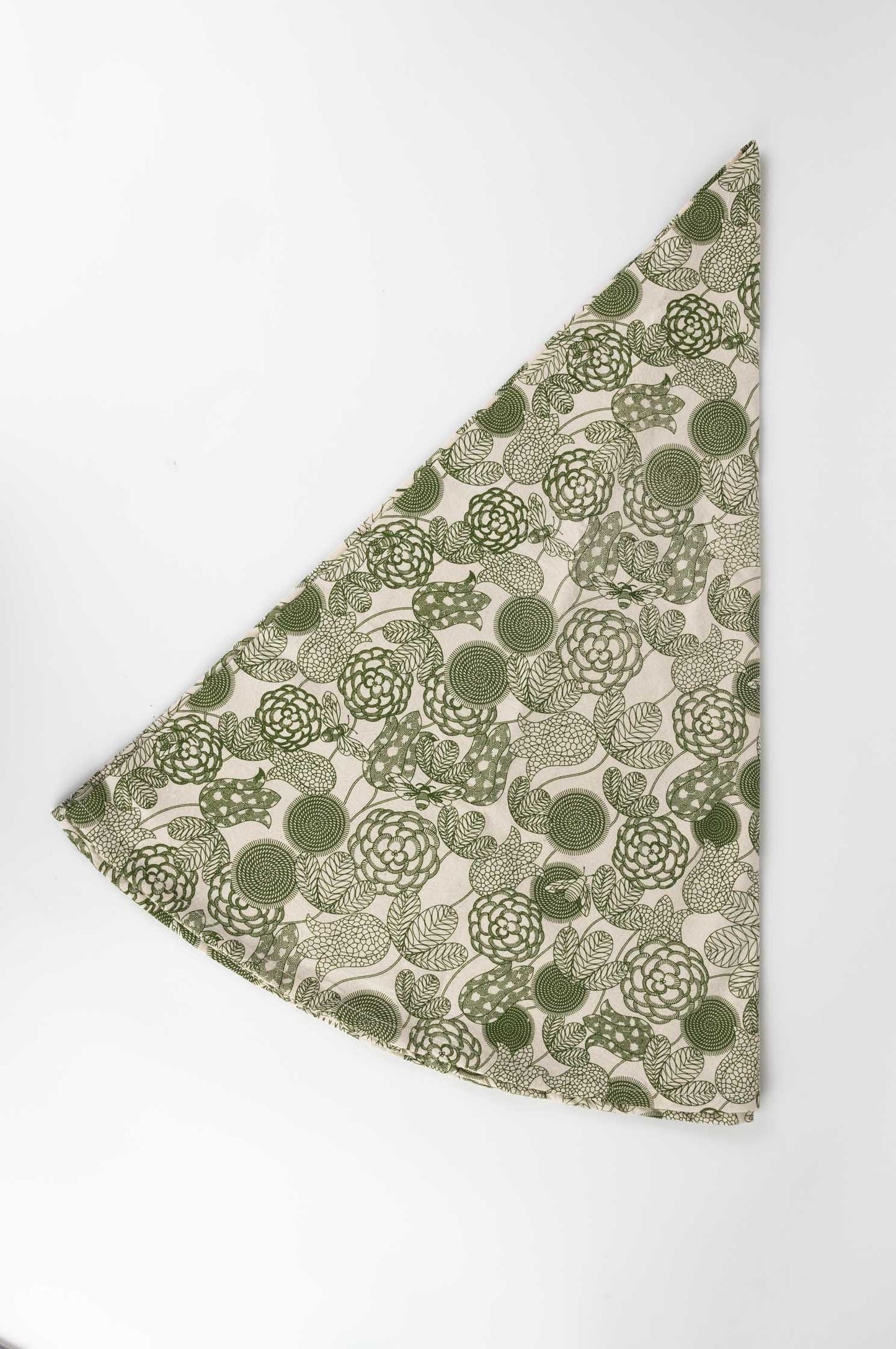 Tablecloth rnd bountiful bee/flwr cttn 60Dcrm/grn