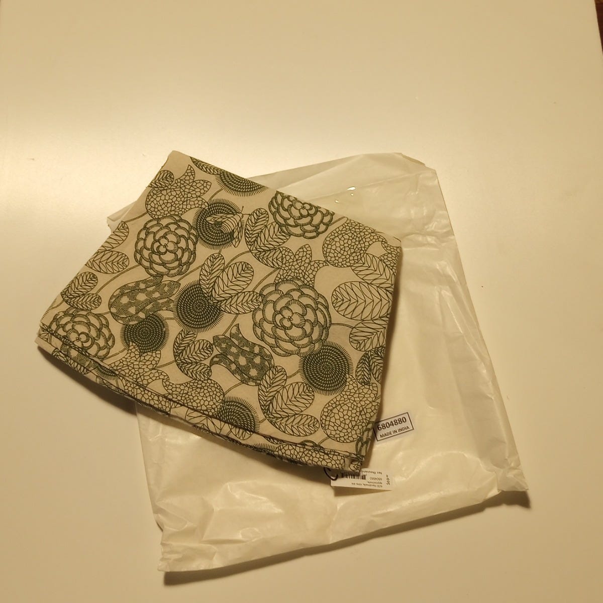 Tablecloth rnd bountiful bee/flwr cttn 60Dcrm/grn