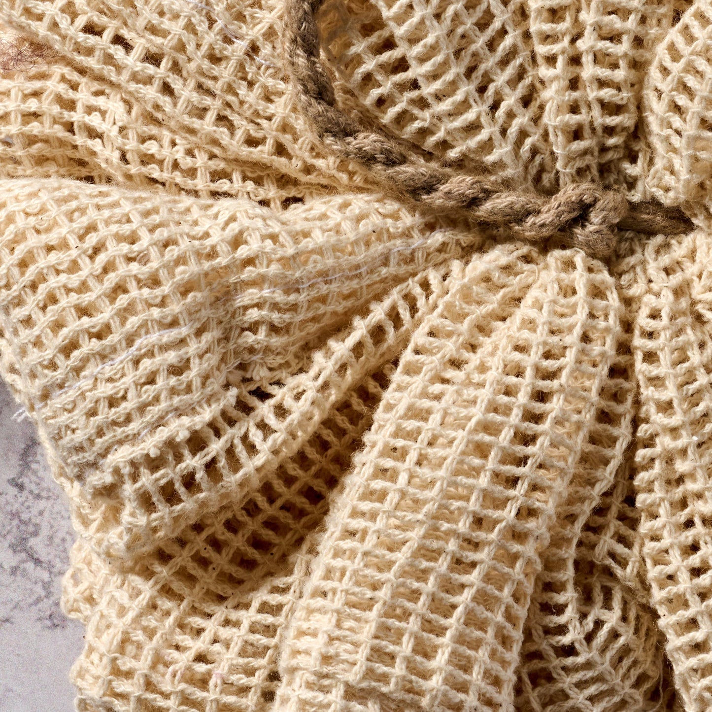 Scrubbie w/hanging loop M/2 cotton 5.5D natural