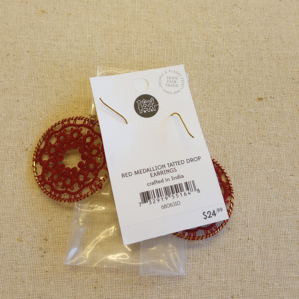 Earrings tatted circle iron/br/cttn 1.75D red/gld