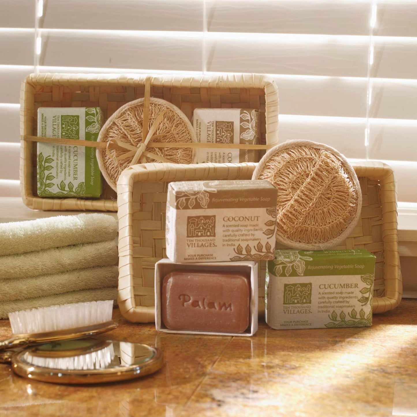 Soap S/2 w/scrubber/basket nat