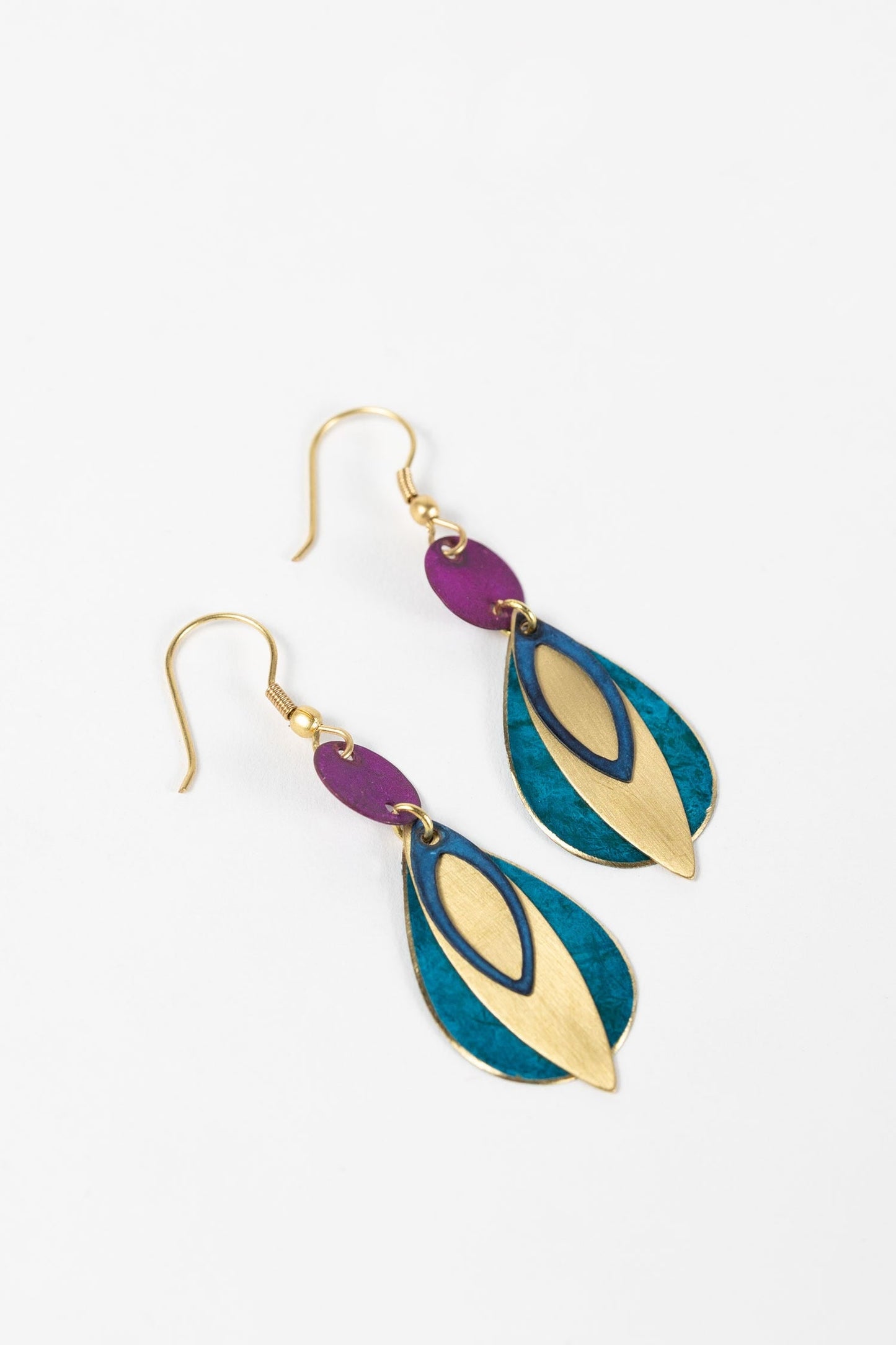 Earrings layered ovals metal 2.5L teal/gld/fuchsia