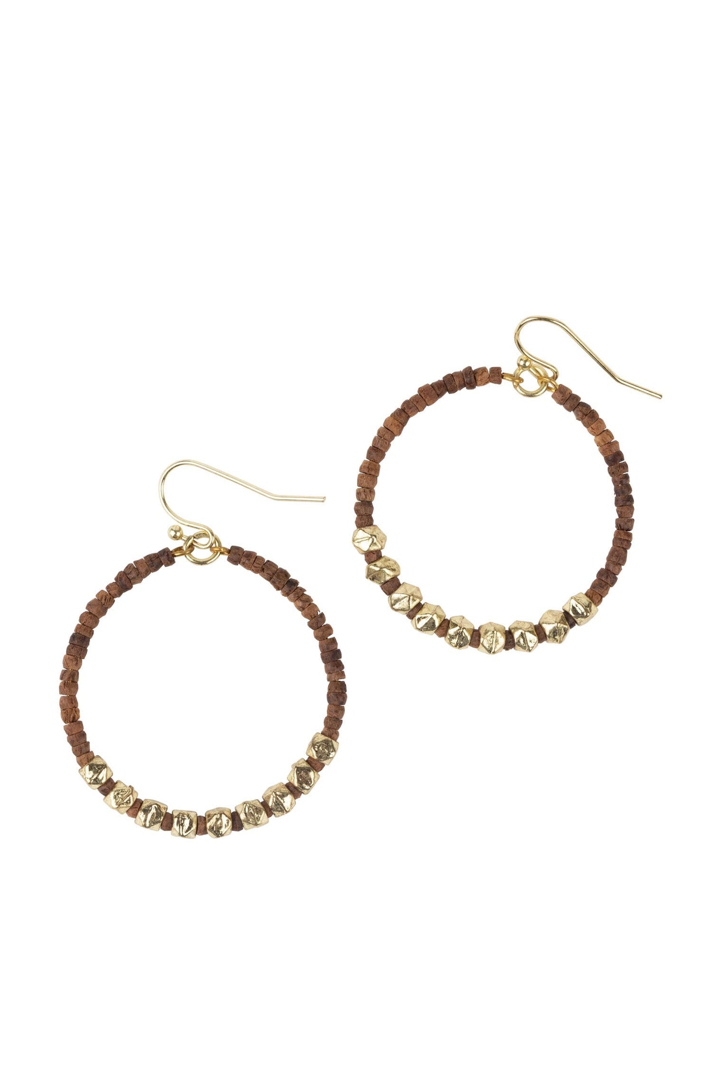 Earrings drop beaded hoop wd/br 1.25D brn/gld