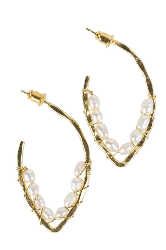Earrings post oval wrap pearls/brass 1.75L gld/wht