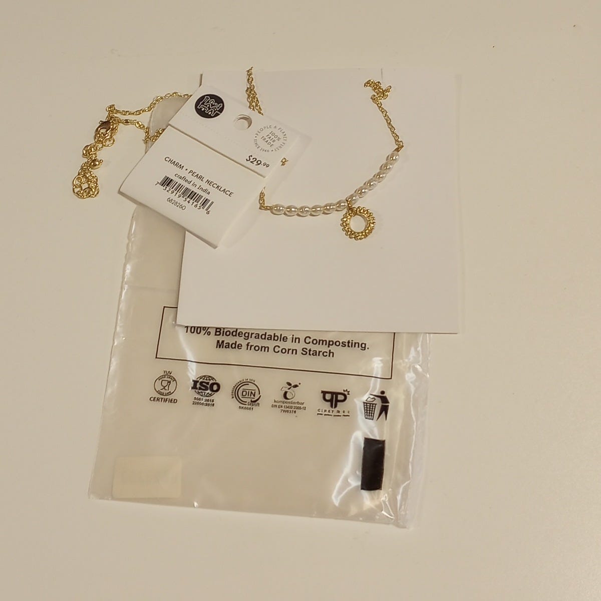 Necklace charm and pearl brass/pearl 22L gld/wht