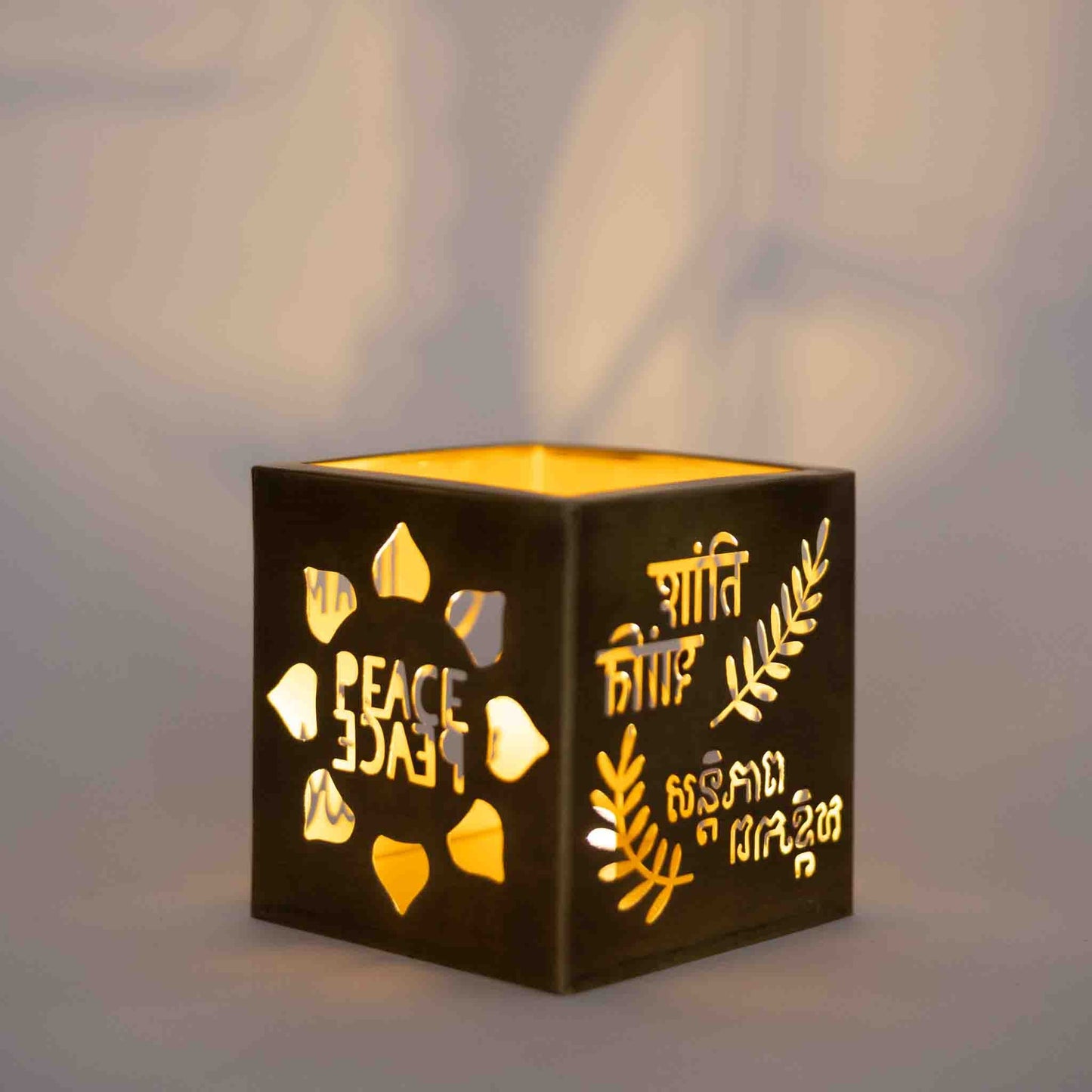 Paz World Peace Candleholder - Default Title (6832720)