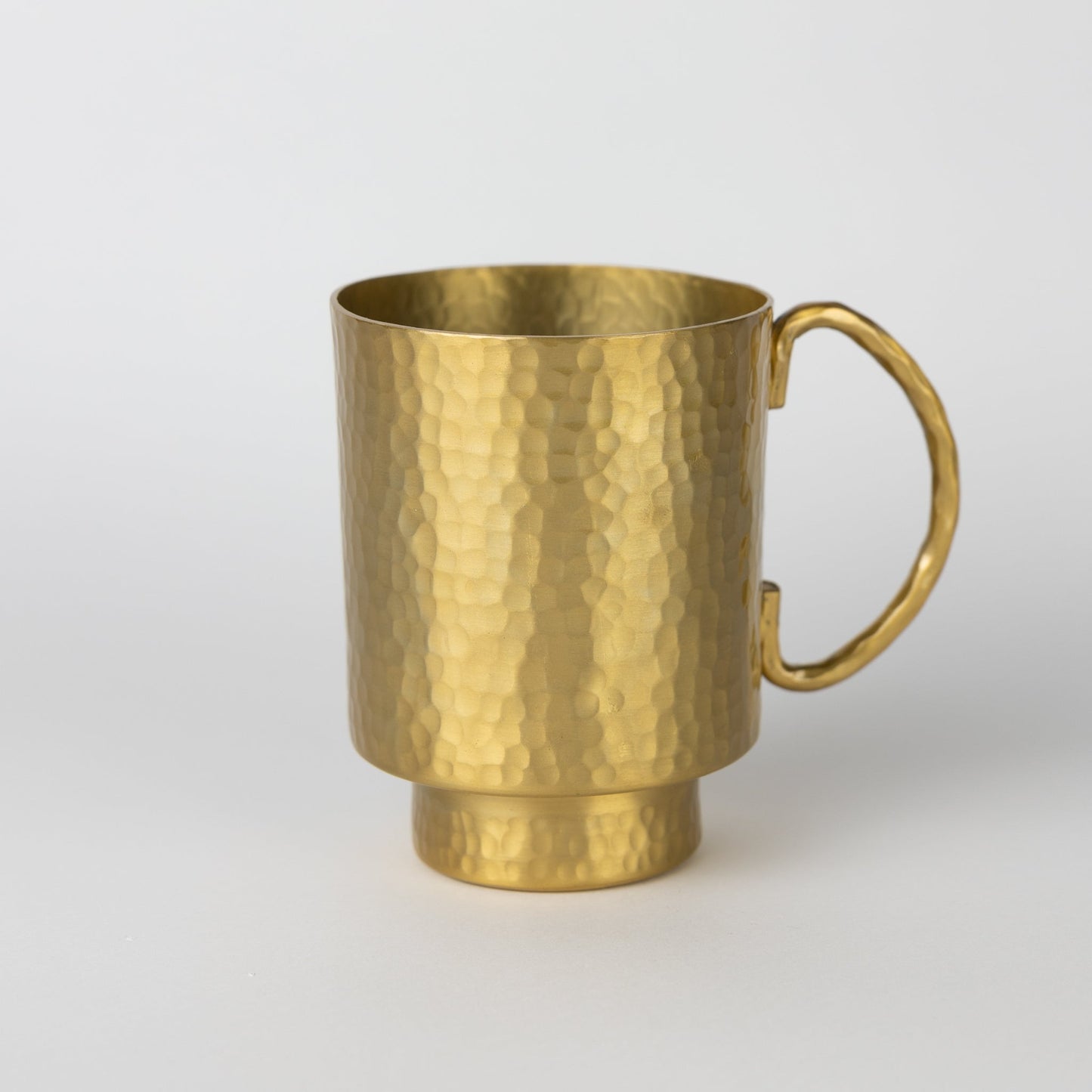 Mug mogul f/20oz hammered alum 3.5Dx4.75H brass