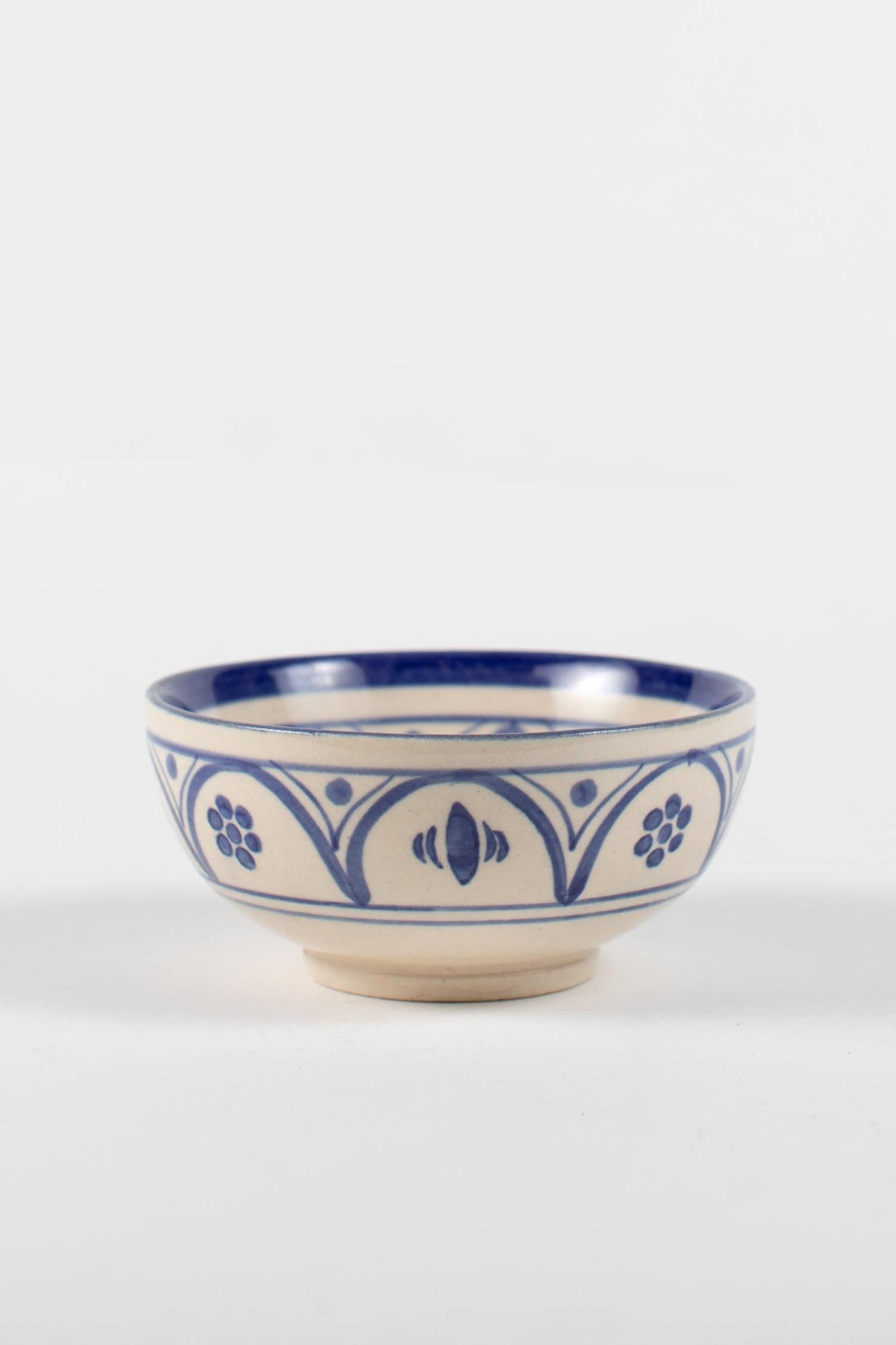 Bowl center flower M/2 ceramic 5Dx2H blue/white