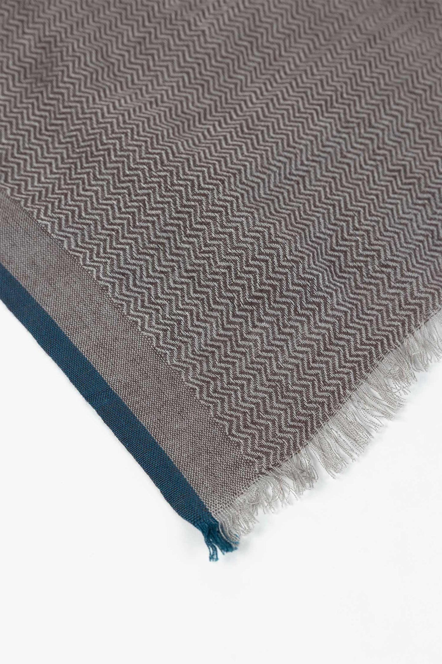 Scarf two toned herringbone 70x25 viscose brns/blu