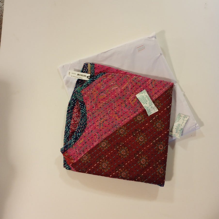 Tree skirt kantha stitch patch cttn/silk 40D asst