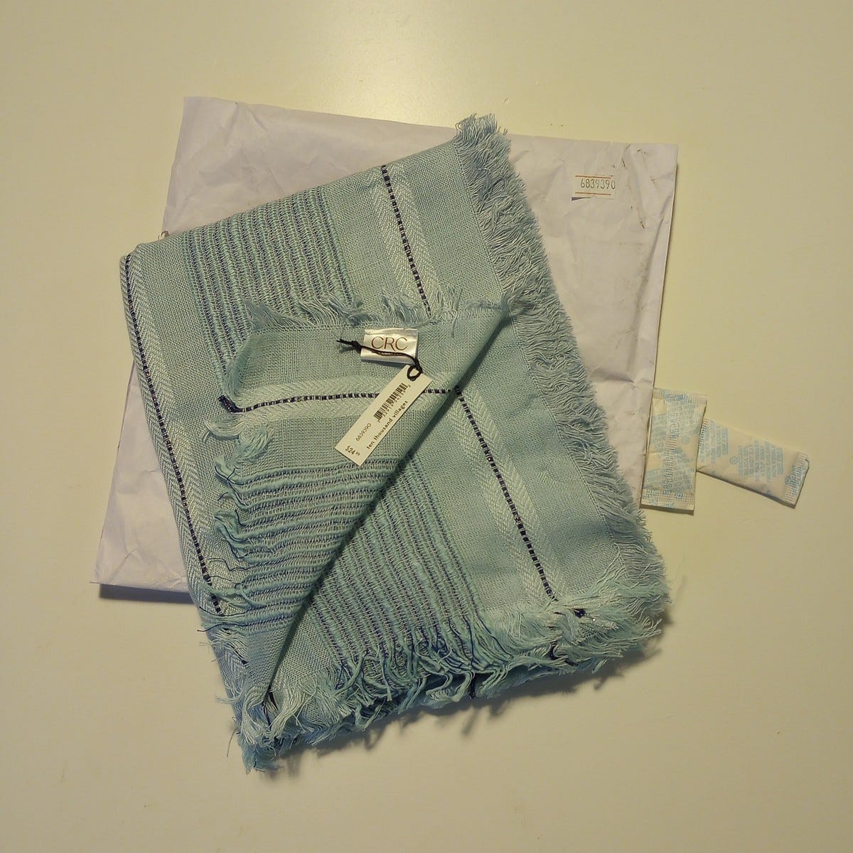 Scarf loose/slub weave viscose 70x28 pale blue