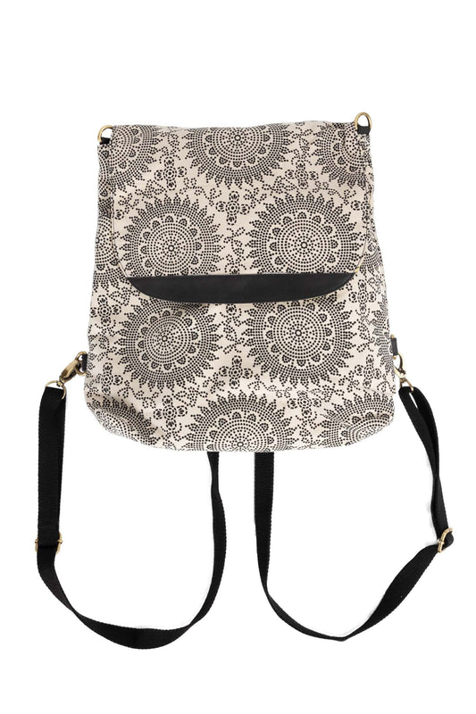 Backpack travel circle design canvas 14W blk/wht