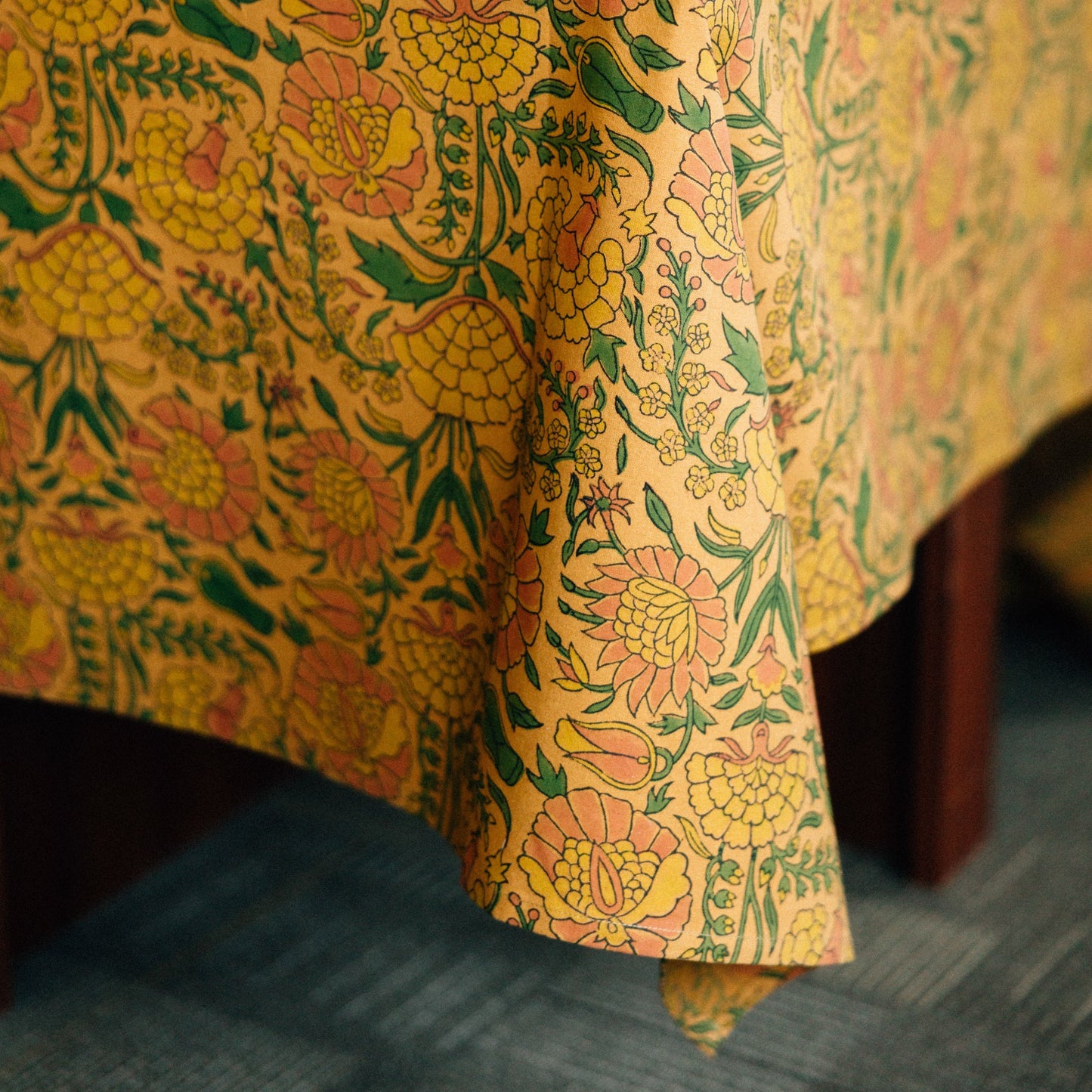 Tablecloth large floral cttn 90x60 mustard/yel/grn