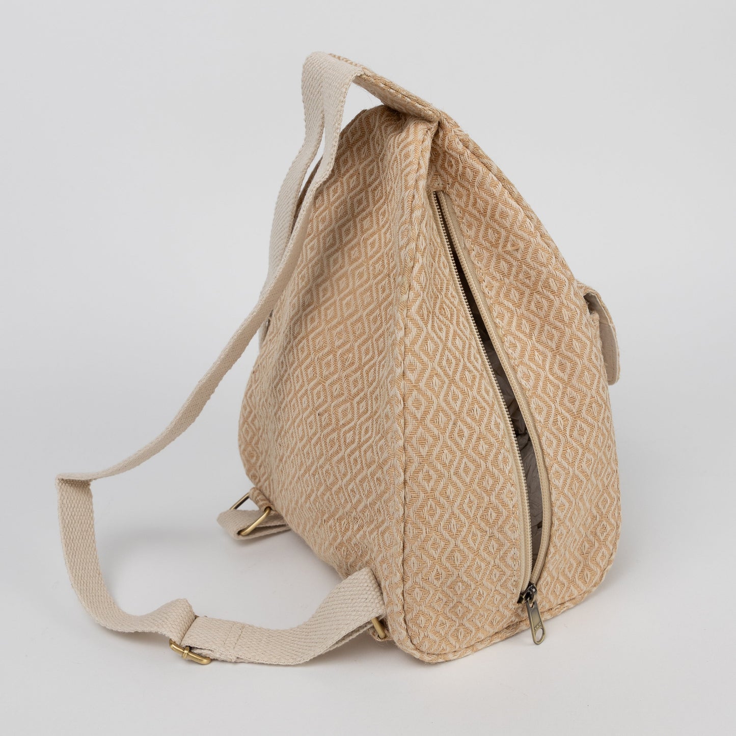 Backpack mini triangular jute/cttn 9Wx12H tan/ivry