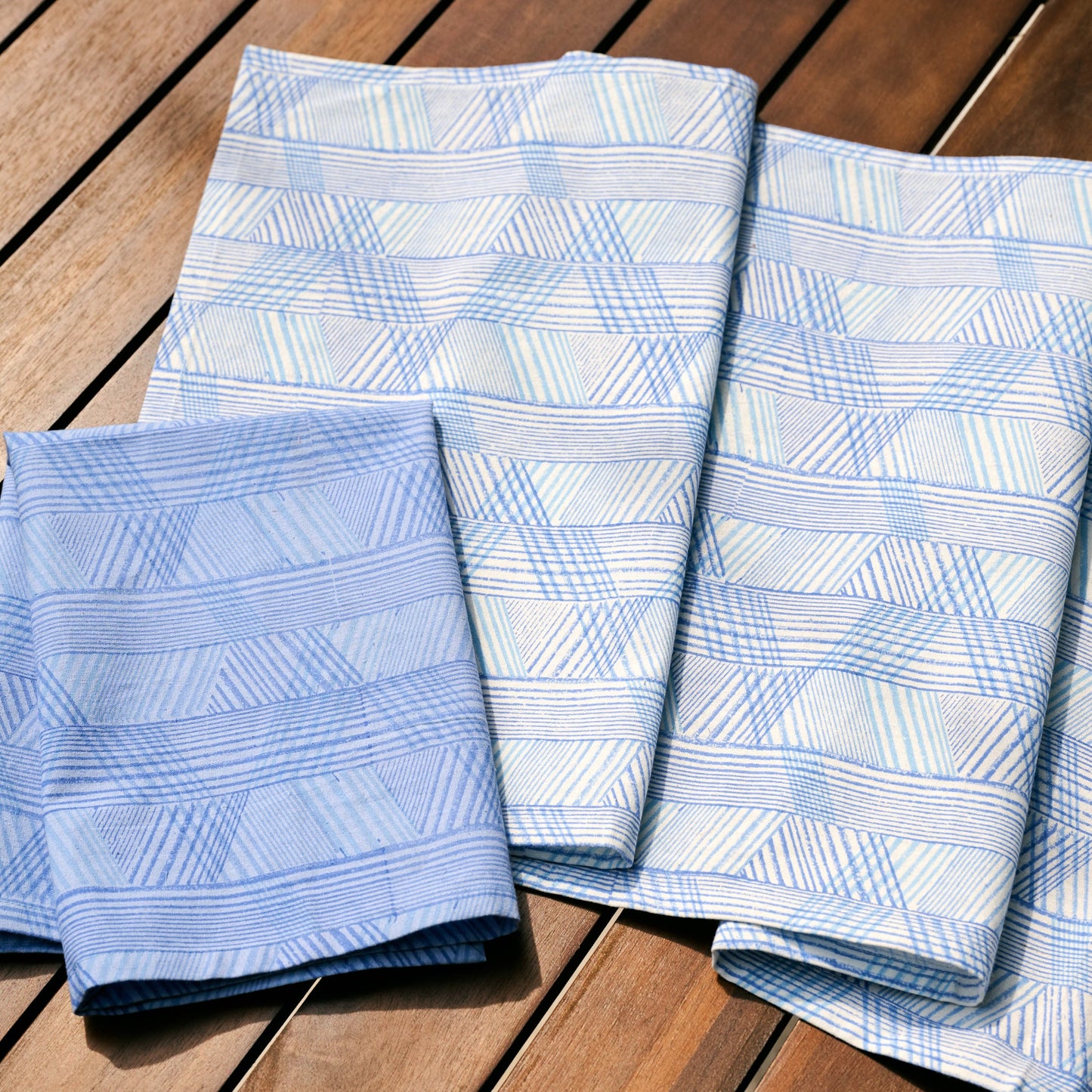 Table runner retro stripes cotton 72x16 blue/cream