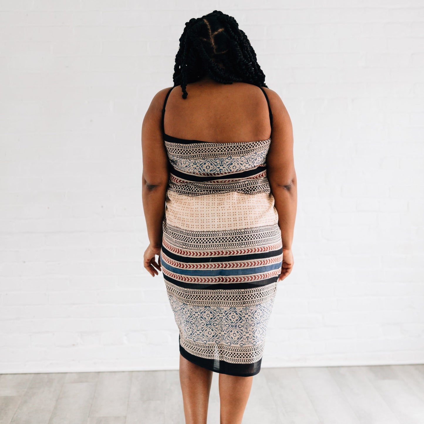 Sarong strip/geo blockprint cotton 76x44 blue/blk