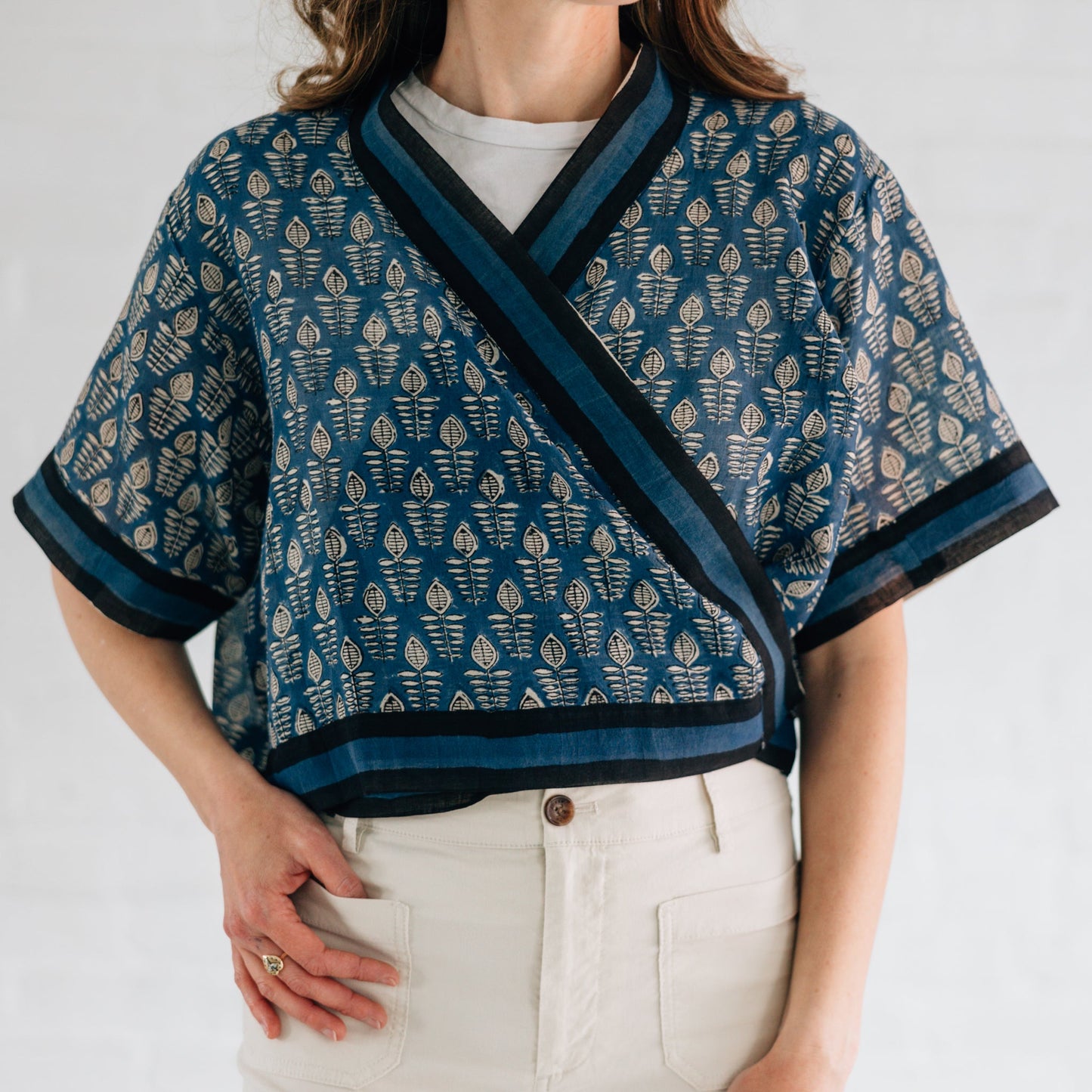 Shirt criss cross top cotton 17L blue/black