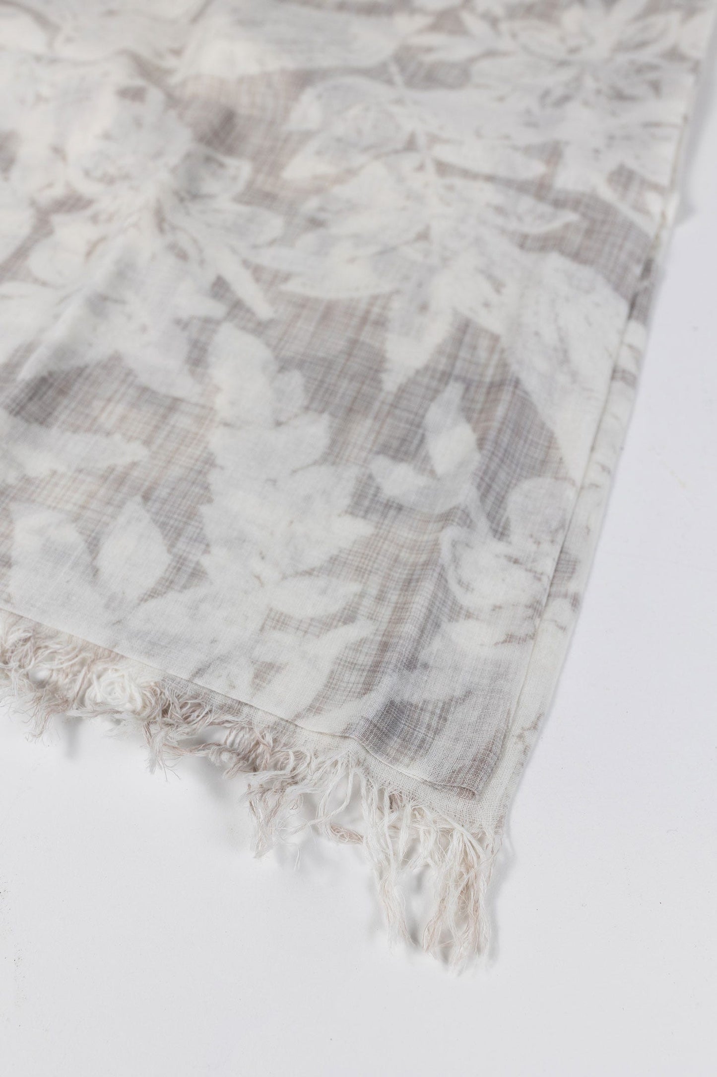 Scarf overall floral cotton 70x24 gray/white