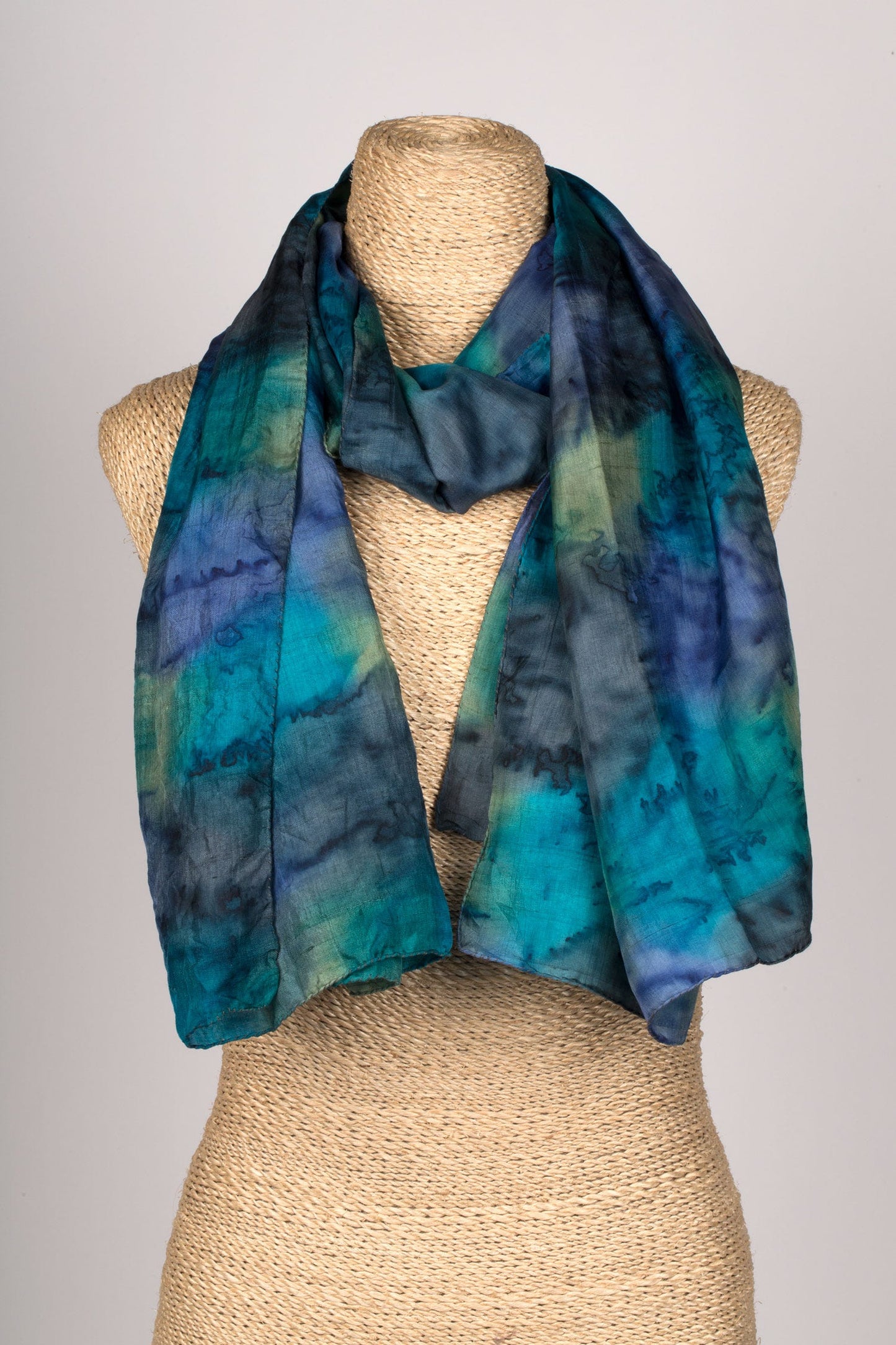 Scarf tie dye silk 64x20 navy/teal