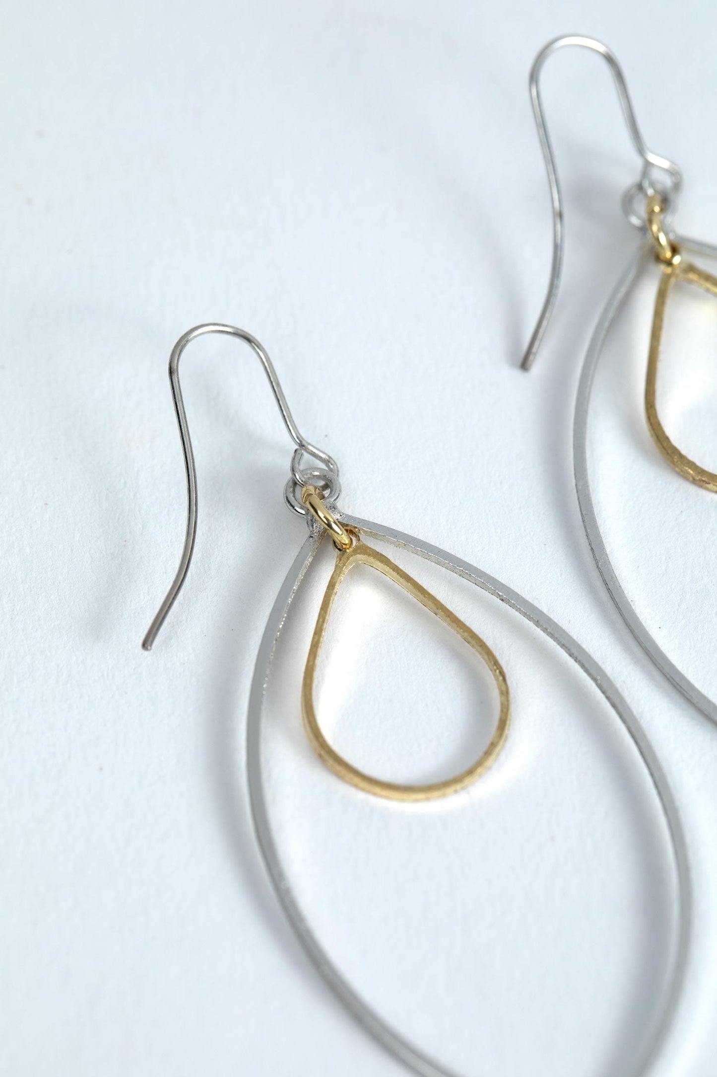 Earrings teardrop in oval brass 2.5L silver/gold