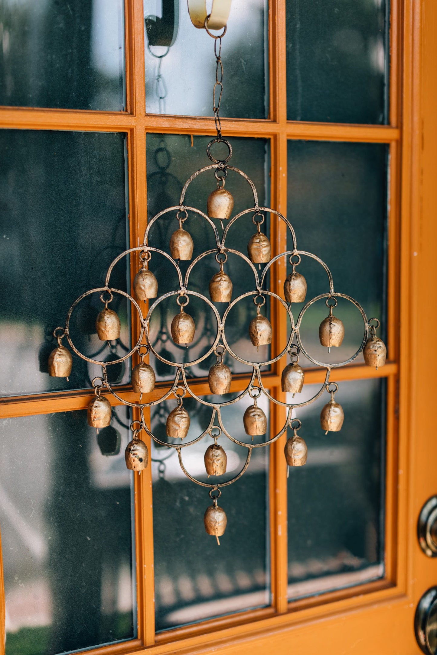 Chime circles in dmnd 23 bells iron 15sq antq gold