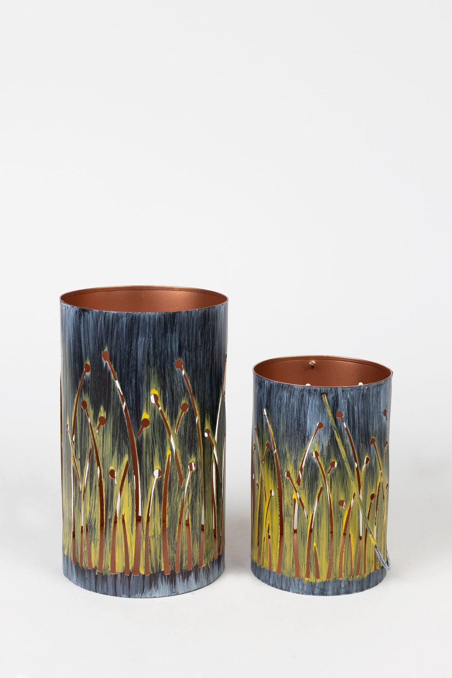 Candleholder seagrass iron 4.75Dx8H yel/gray