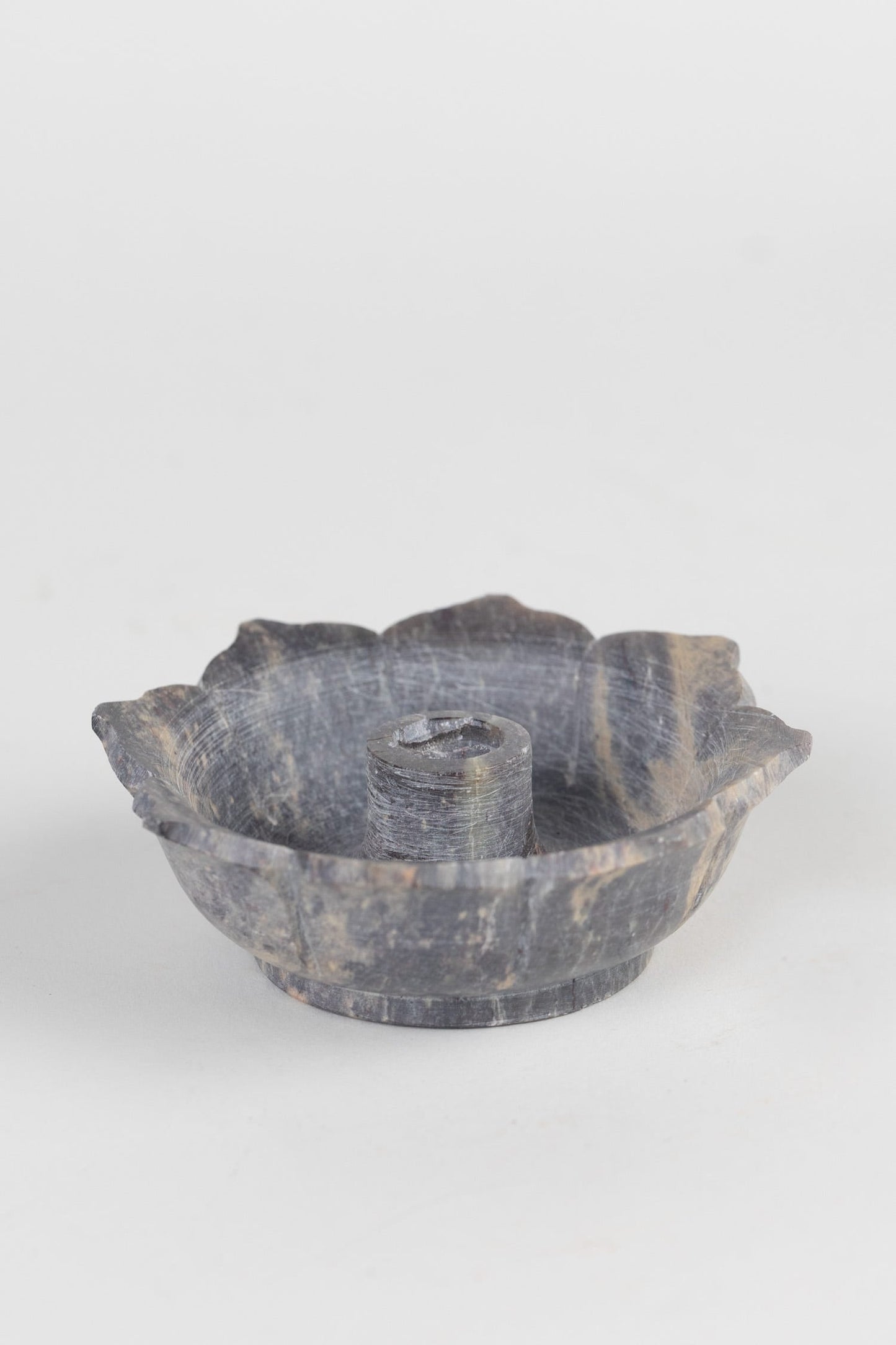 Incense holder f/stick flower stone 3Dx1H brn/asst