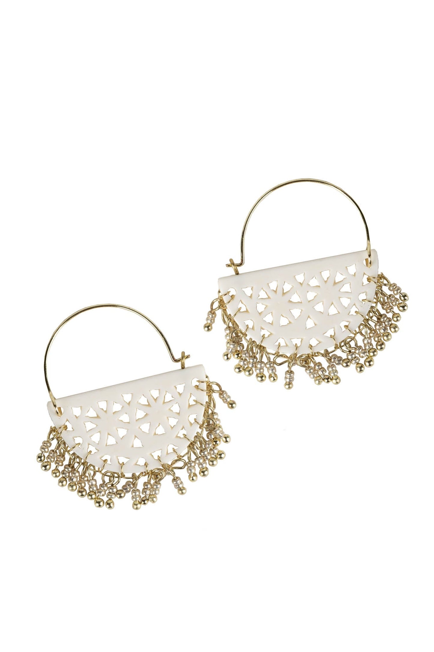 Earrings beaded fringe half crcl bone/br 2L wht/br