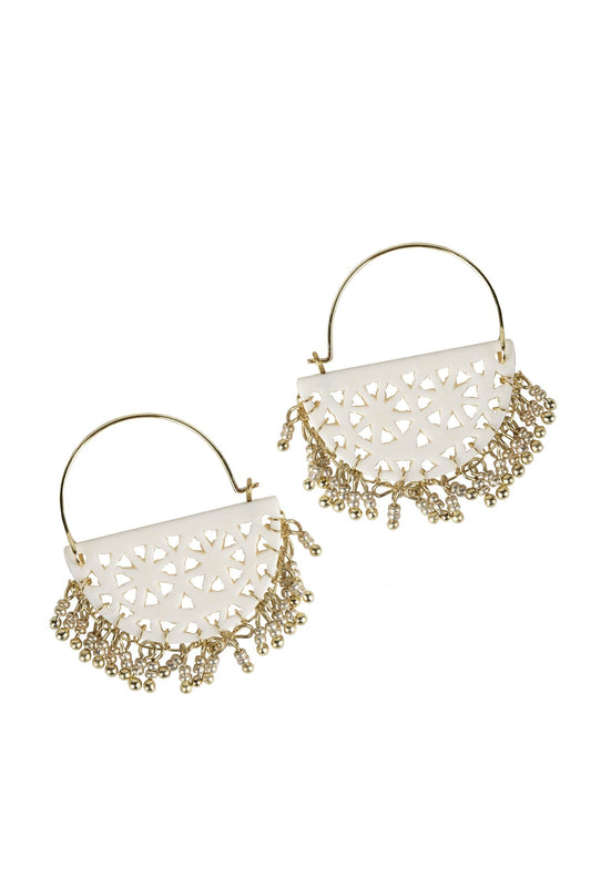 Earrings beaded fringe half crcl bone/br 2L wht/br