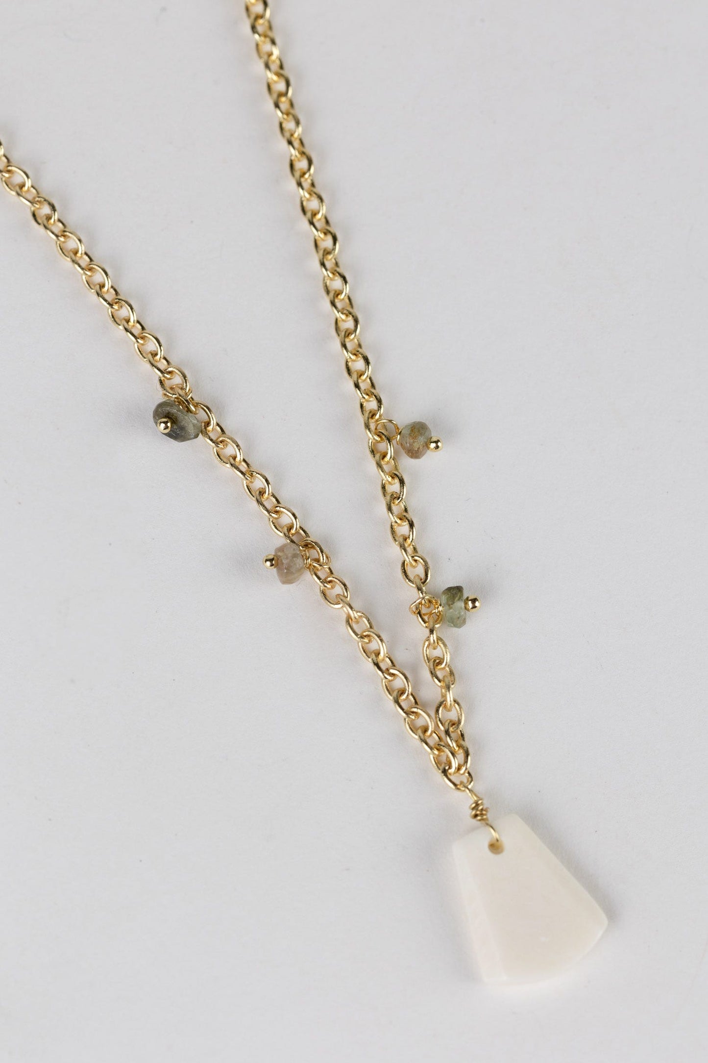 Necklace ivory tone bds chn stn/bone 27L gld/multi