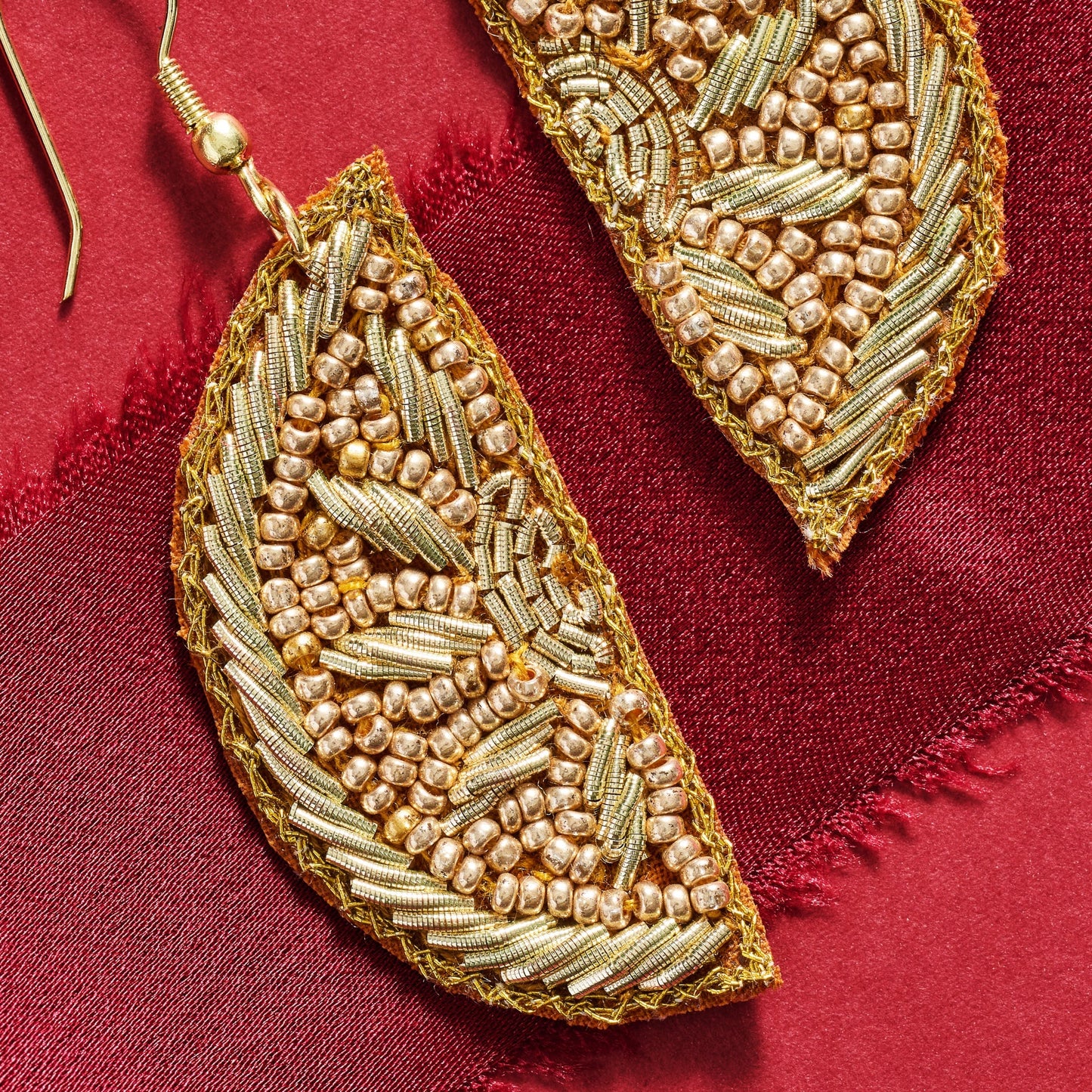 Earrings beaded orange slice glss/vlvt/br 2.5L gld