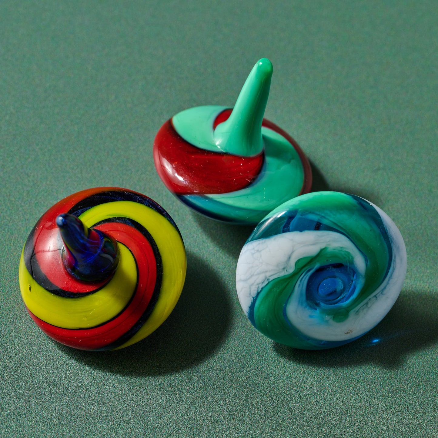 Tops swirled set/3 w/box glass 1.3D multi/asst
