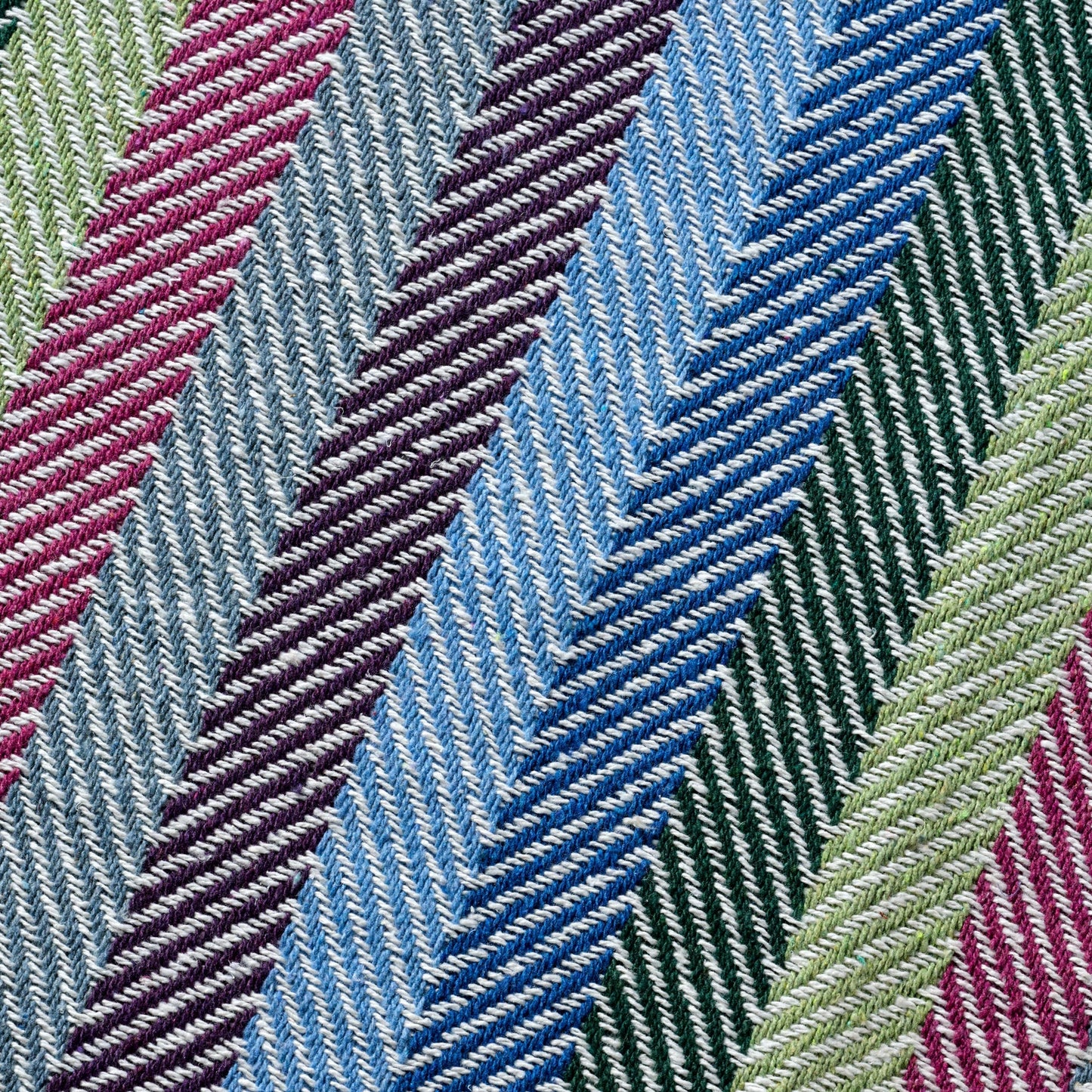 Throw blanket striped cttn/rayon 60x50 blu/grn/prp