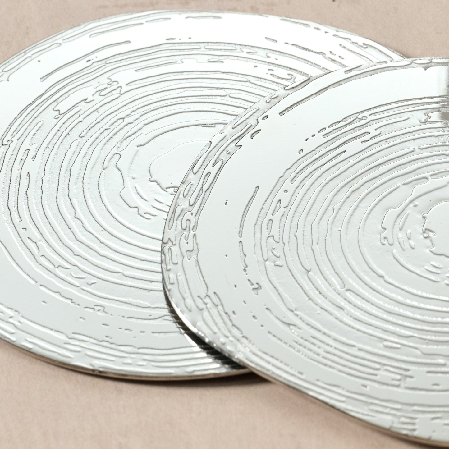 Coasters s/4 wood grain s-steel 4D silver