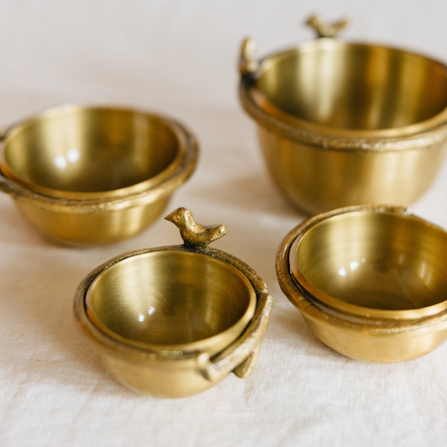 Measuring cups s/4 branch/bird alum 3-4D brass