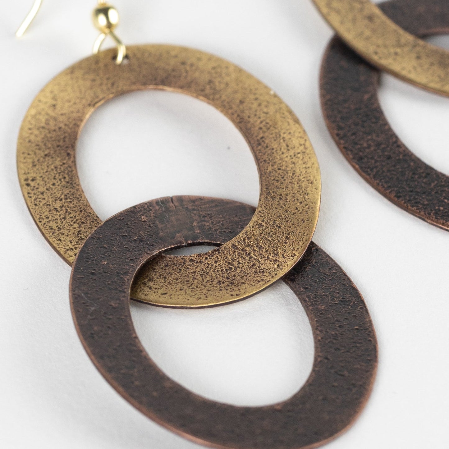 Earrings dangle linked ovals brass 3L brss/brnz