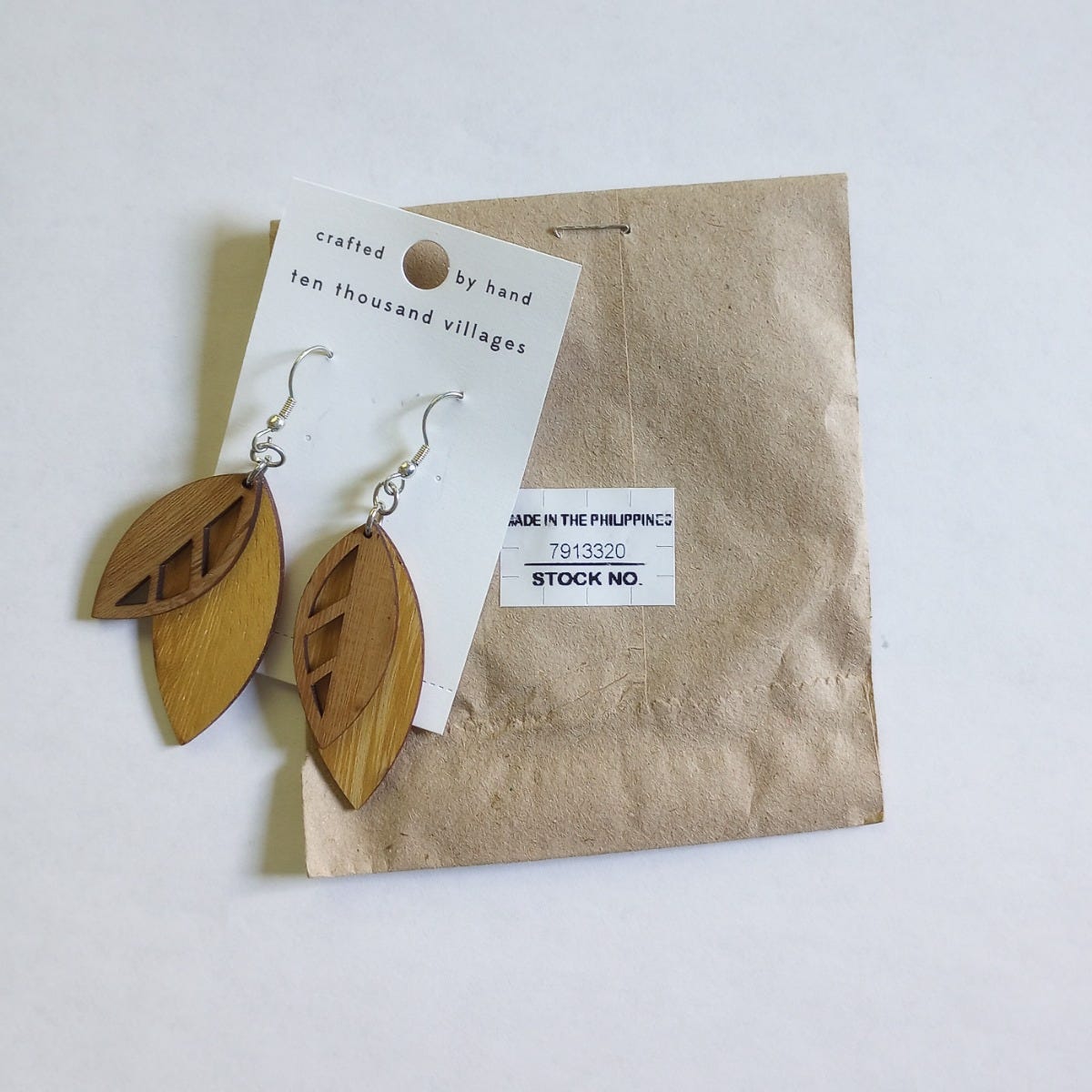 Earrings falling leaves wood/metal 3L brn/silv