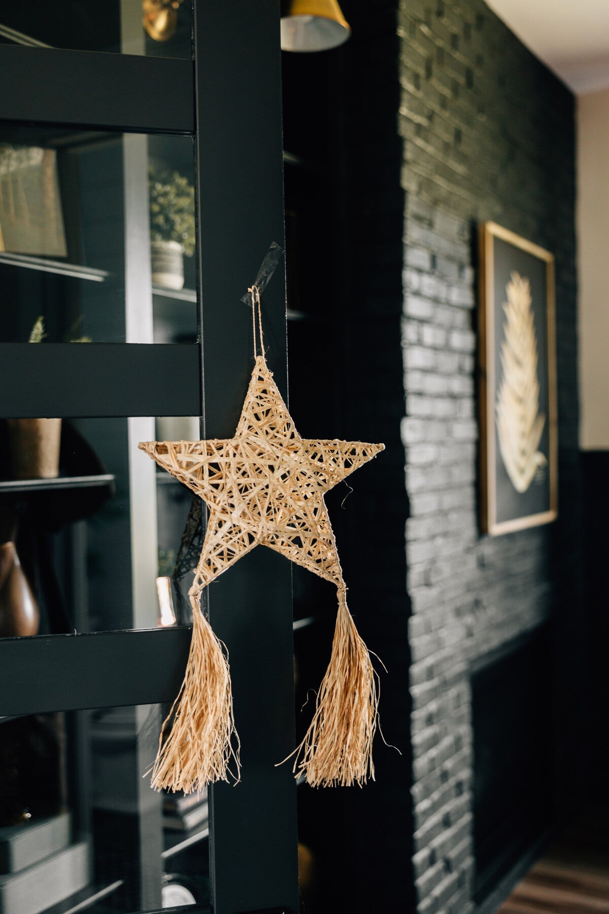 Parol L 3D star w/tassels raffia/wr 13Lx3Wx21H nat