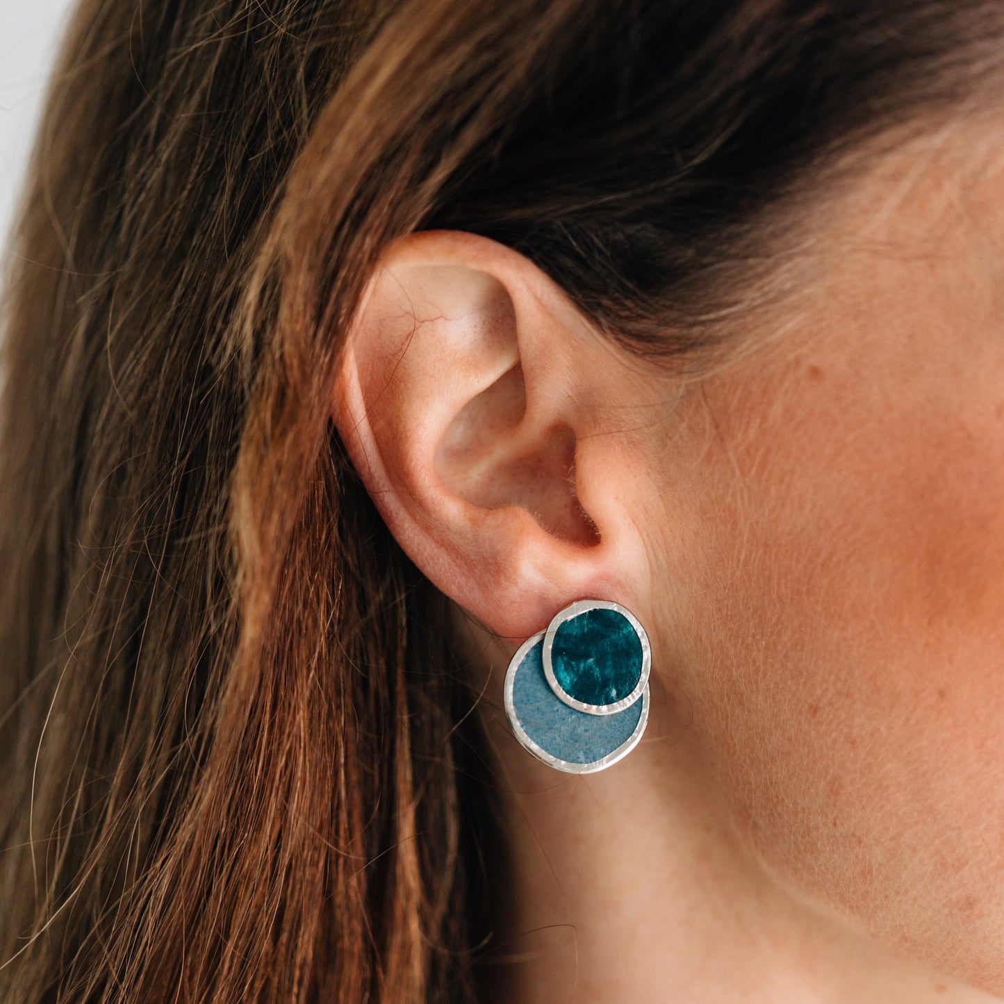Earrings convertible 3 disc capiz 1L blu/grn