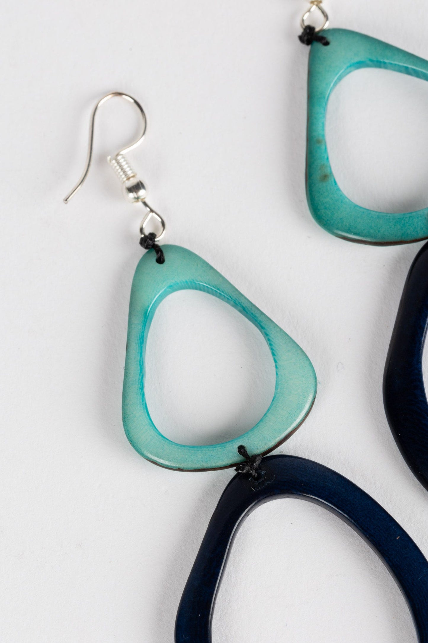 Earrings linked open slices tagua 3.25L blu/teal