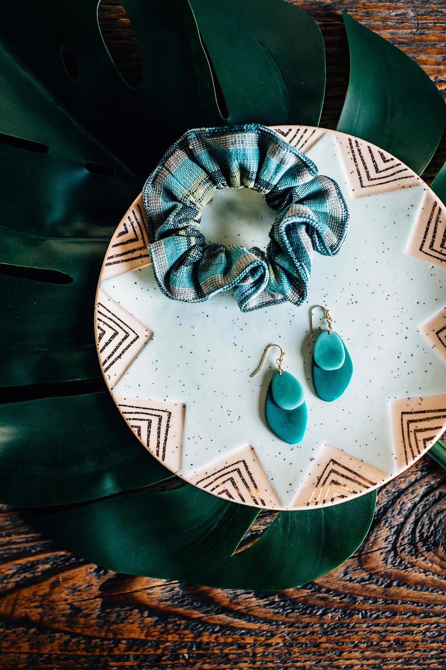Scrunchie TAKE ON YOUR NEXT ADVENTURE M/5 greens