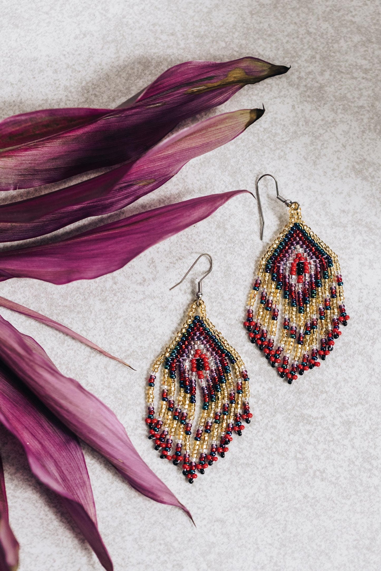 Earrings diamond fringes beads 3.25L red/gold/navy