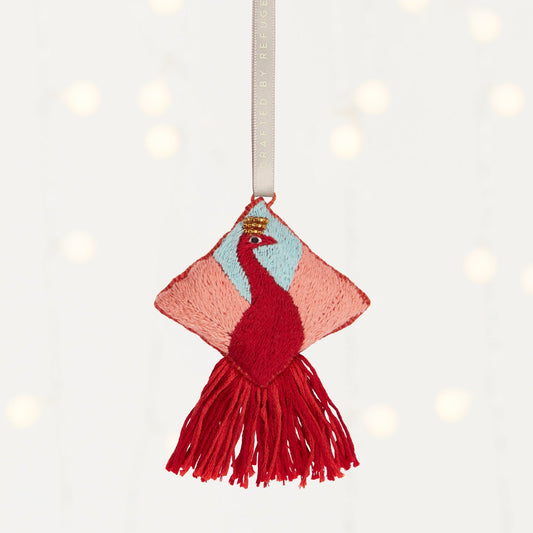 Ornament MADE51 Splendid Peacock 4H embroidered