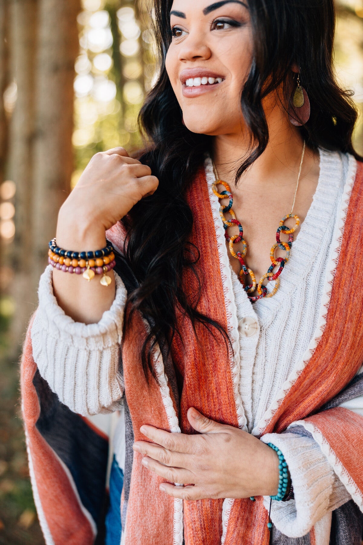 Necklace sari wrapped links cttn/mtl 24L multi/gld
